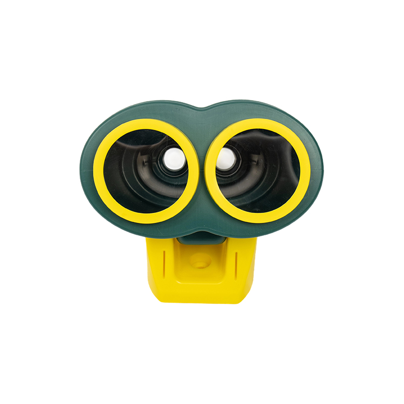 Lasten kiikarit leikkikentälle ja puumajaan: mitä etsiä turvallisesta, kestävästä ja kehityksen kannalta sopivasta lelusta